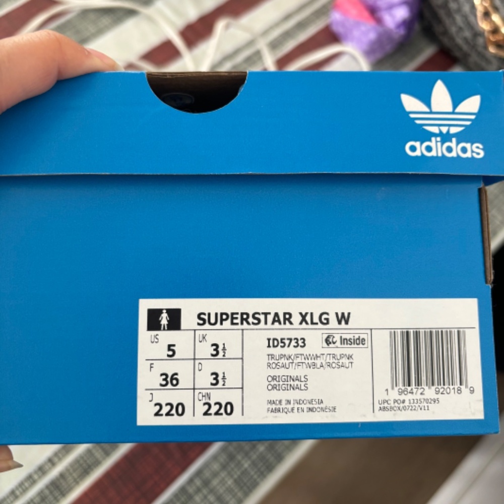 Adidas - Picture 3 of 3